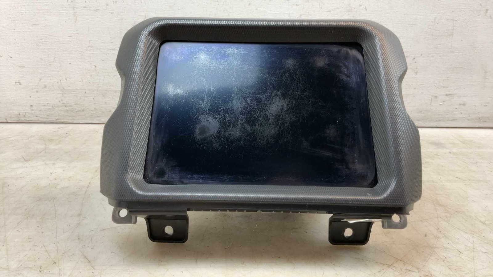 Jeep Wrangler JL OEM 8.4 Touchscreen Radio w U Connect 2018 141196