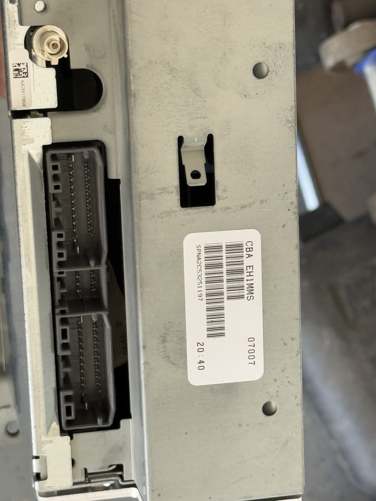 Daimler Chrysler Dodge Jeep CD MP3 AUX Radio Car Stereo Unit P05107095AJ