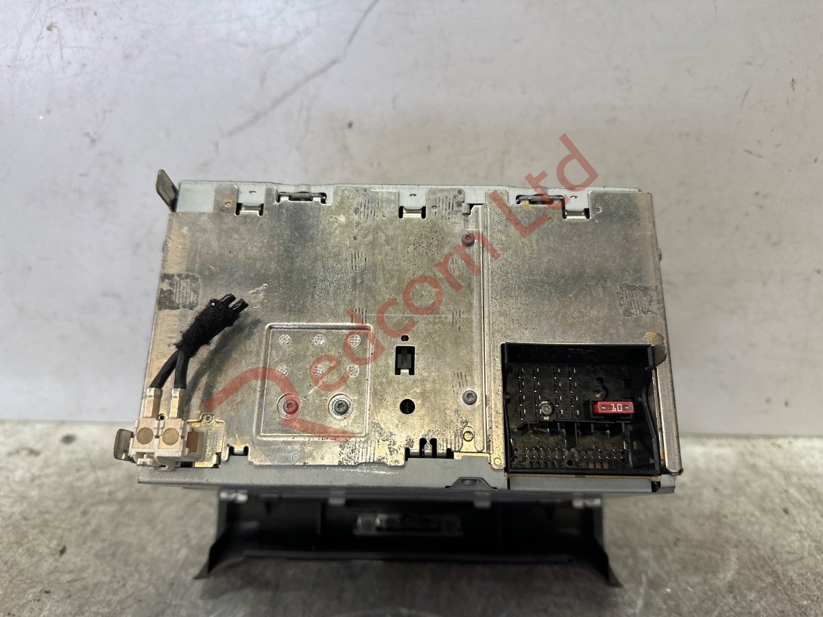 AUDI TT 2006-2010 STEREO RADIO CD PLAYER HEAD UNIT-NO CODE 8J0035195G