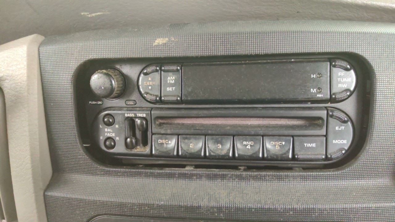 Audio Equipment Radio Receiver Radio ID Rbk Fits 02-07 CARAVAN 192744
