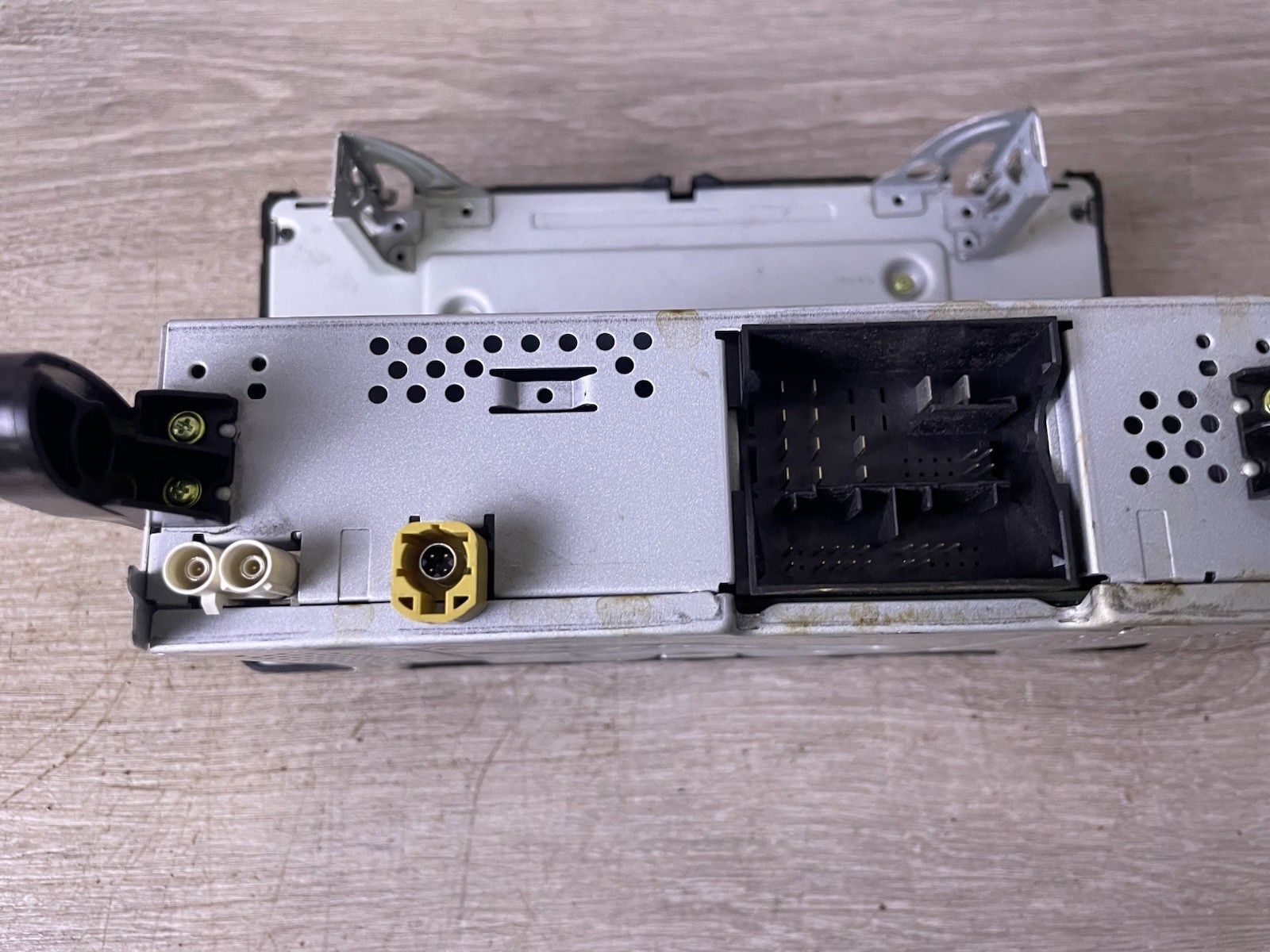 2019-21 VOLKSWAGEN JETTA RADIO HEAD UNIT OEM PART # 5G6.035.869.E