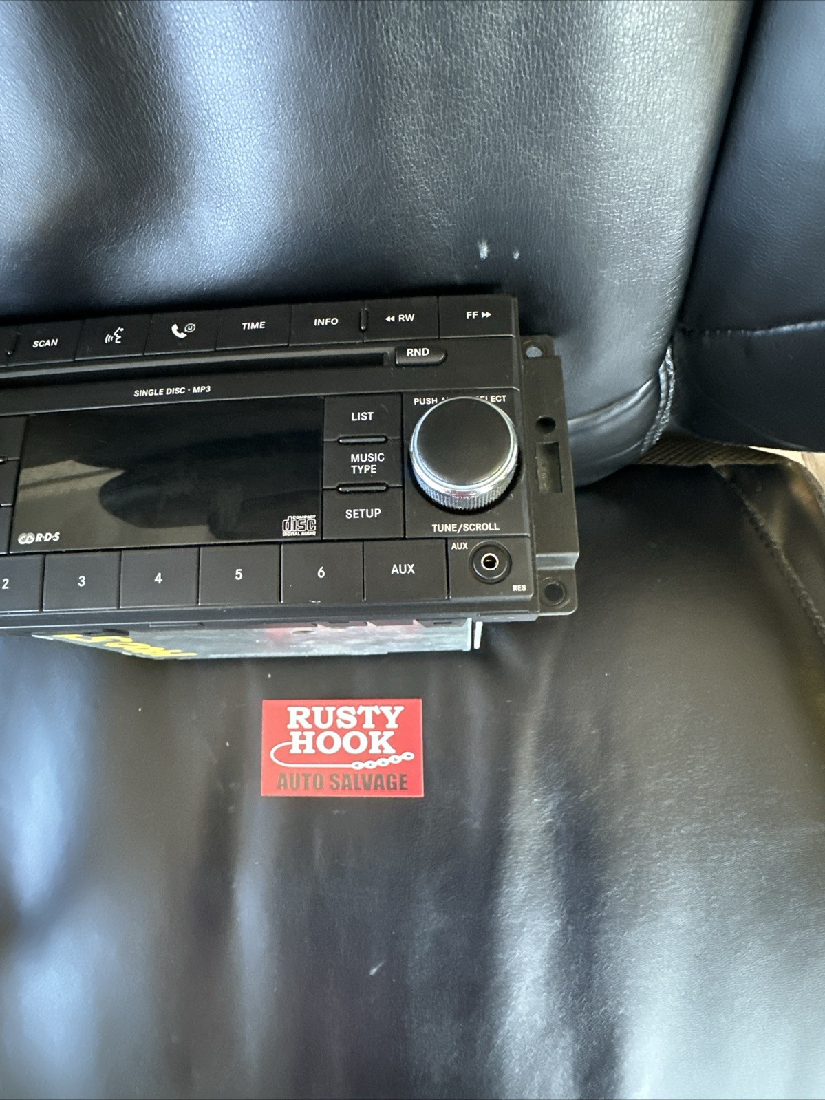 2007 Dodge Nitro Radio P05107095AJ