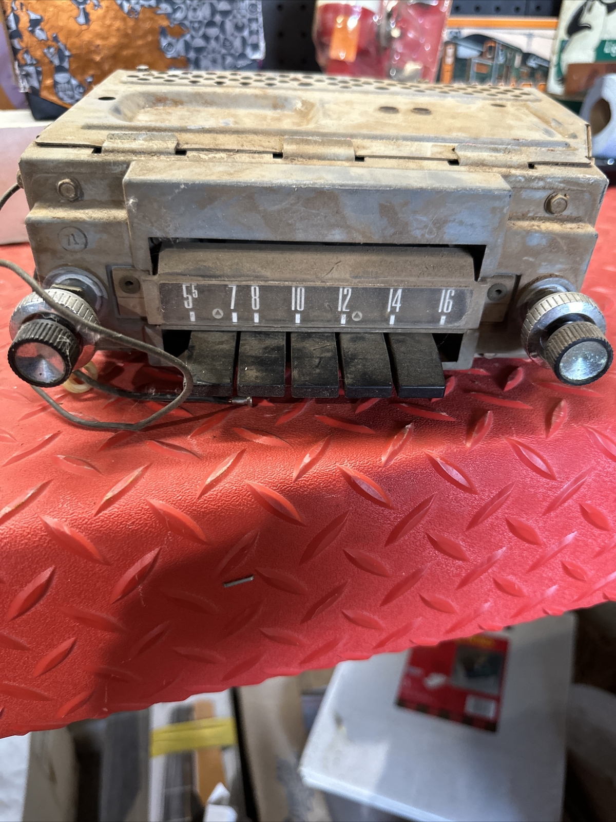 Vintage Fomoco Model 75MF 375033 Car Radio (UNTESTED) unknown year model