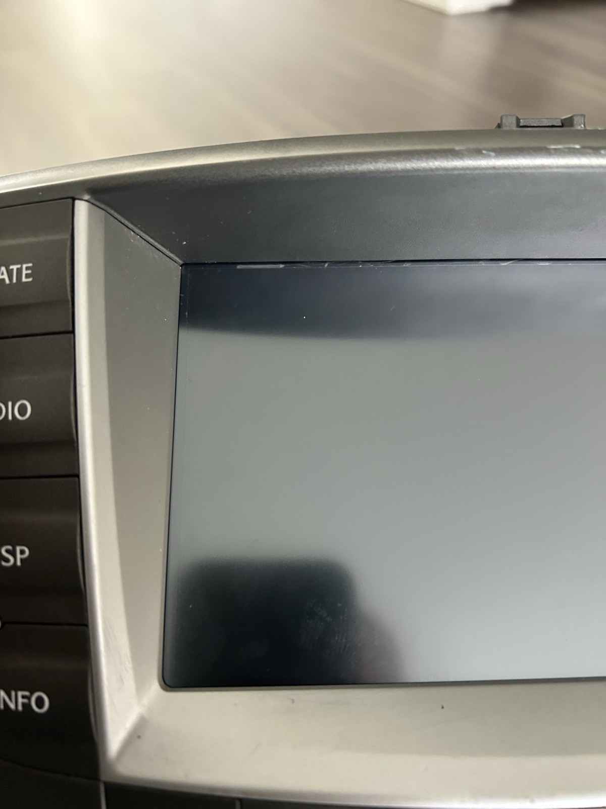 86111-53050 NAVI RADIO GPS STEREO UNIT SCREEN LEXUS IS250 IS350 2006-2009 OEM
