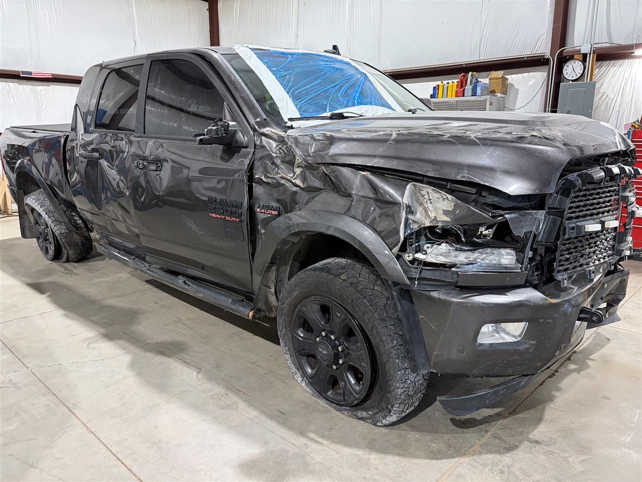 Radio Player Radio Display And Receiver Fits 17 DODGE 1500 PICKUP 1149413