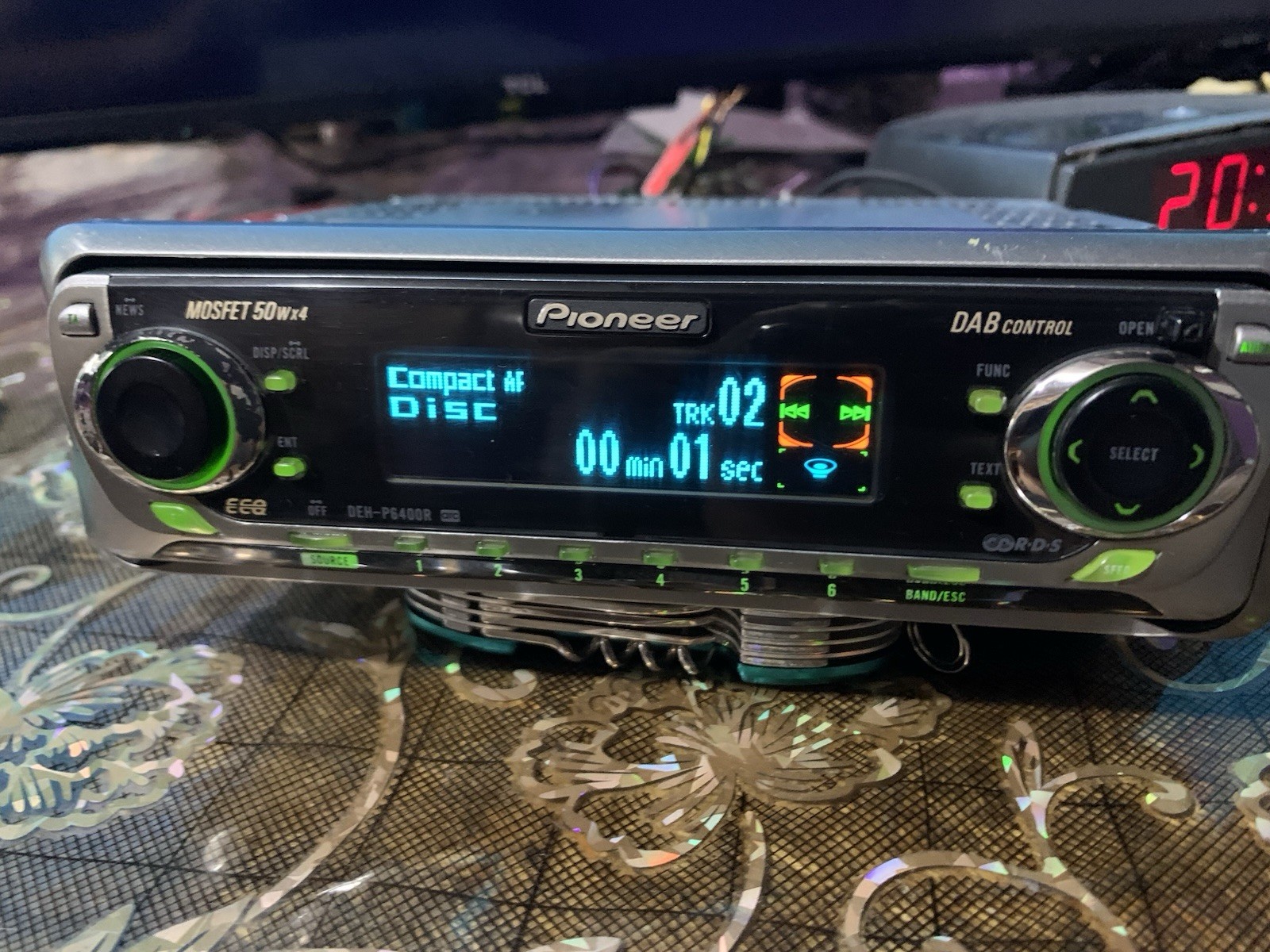 PIONEER DEH-P6400R DOLPHIN ANIMATION Radio CD Receiver Mp3/WMA 50/4 TESTED