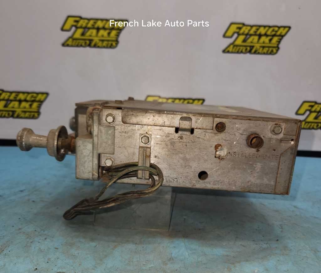 UNTESTED AM Radio “MODEL 5TBM” Fits 1965 MERCURY 1239054