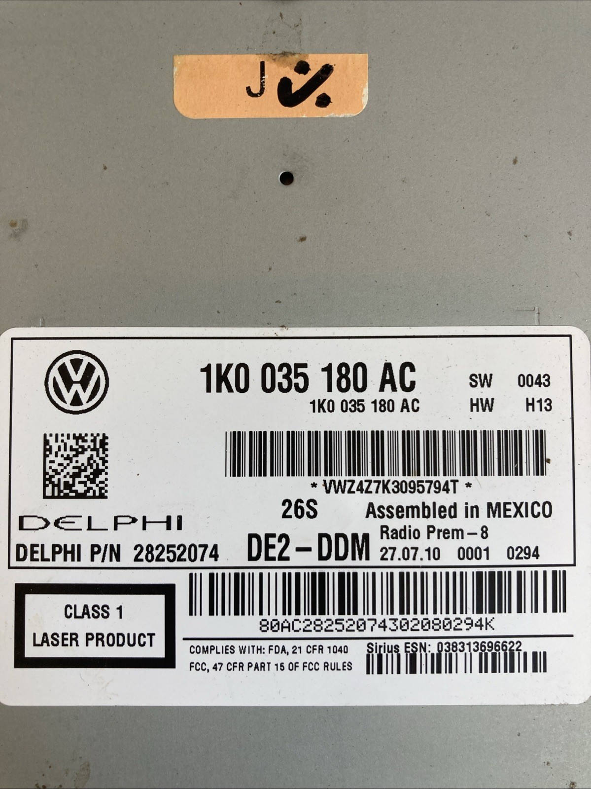 VW Head Unit For Parts Only
