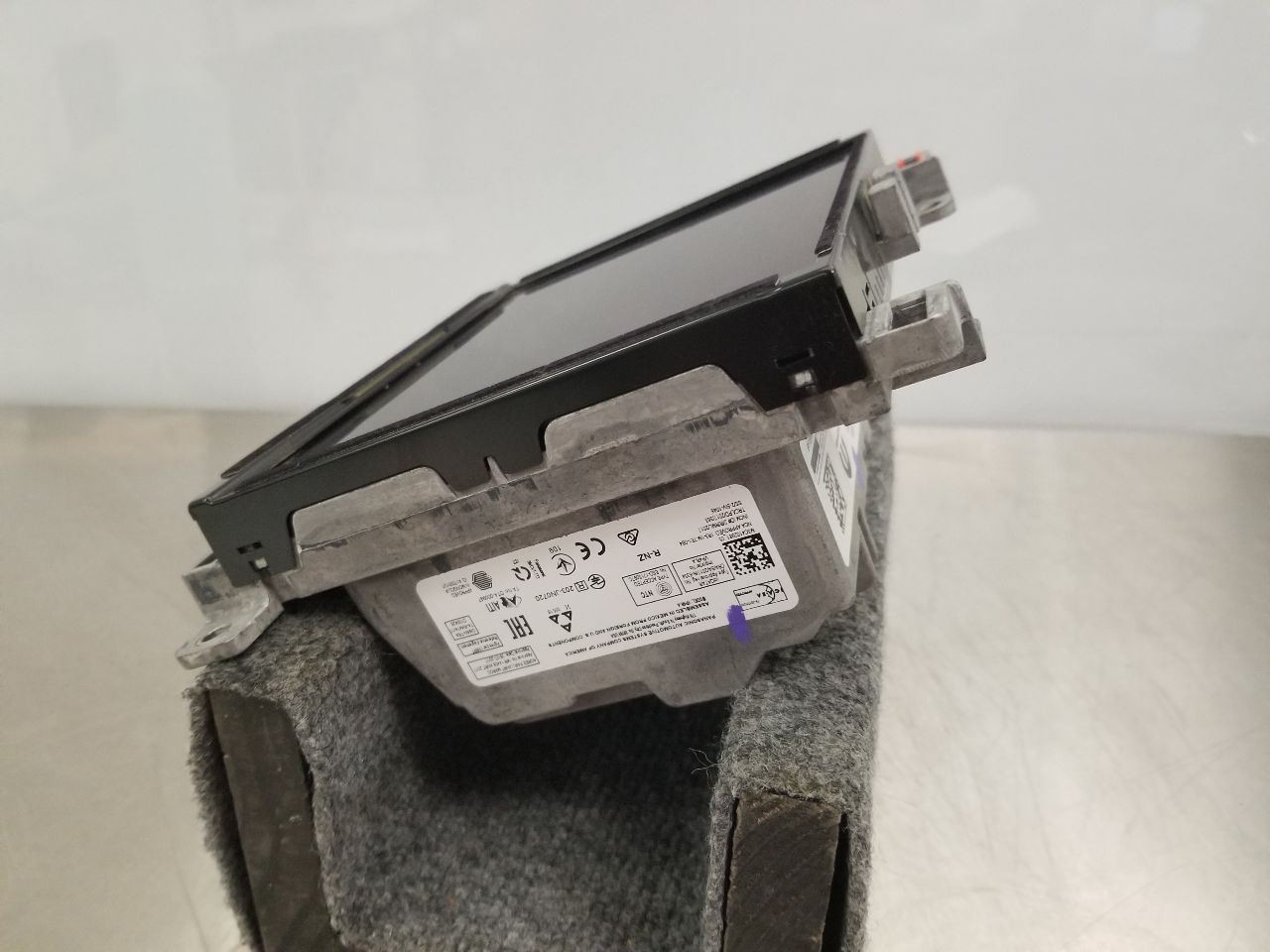 21 2021 DODGE CHARGER R/T RADIO AUDIO 8.4” DISPLAY AND RECEIVER 68472642AE