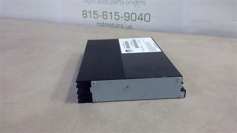 2017 – 2022 DODGE CHARGER AUDIO RADIO AMPLIFIER CONTROL MODULE 68303975AC