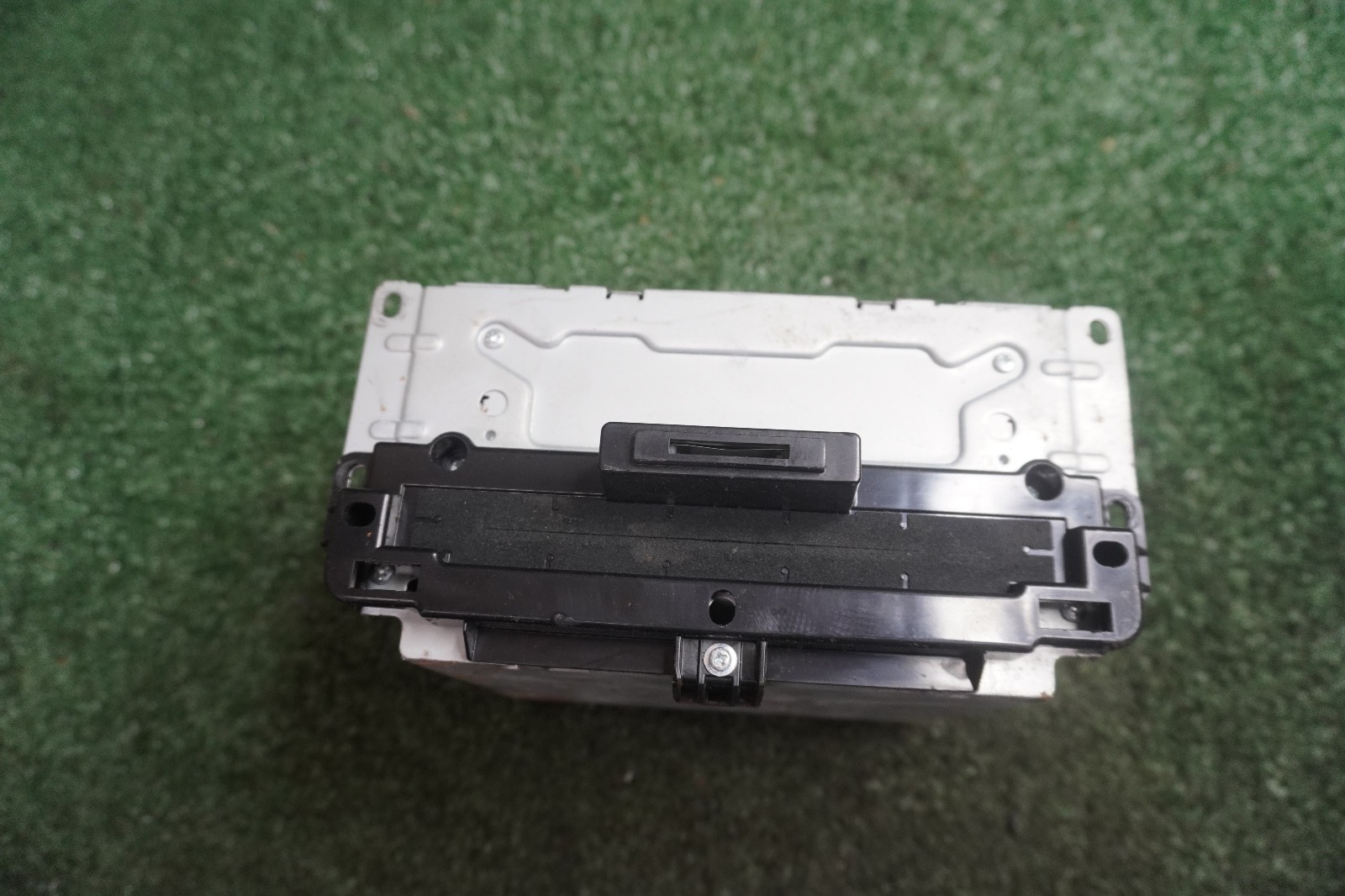 2012 2013 2014 DODGE CHARGER RADIO RECEIVER CD PLAYER UNIT OEM 05091367AI