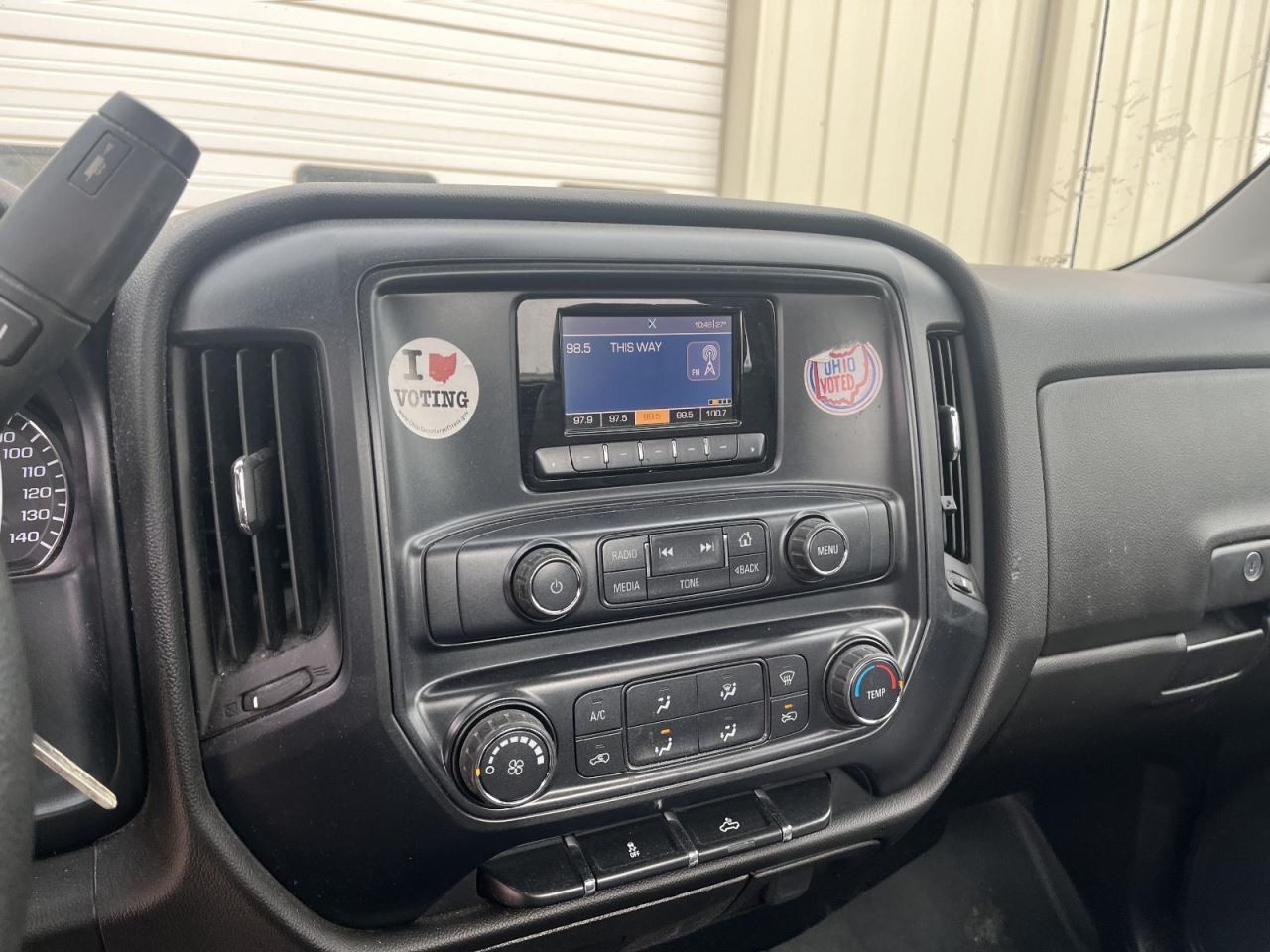 2014 Chevrolet Silverado 1500 Radio Control Panel OEM