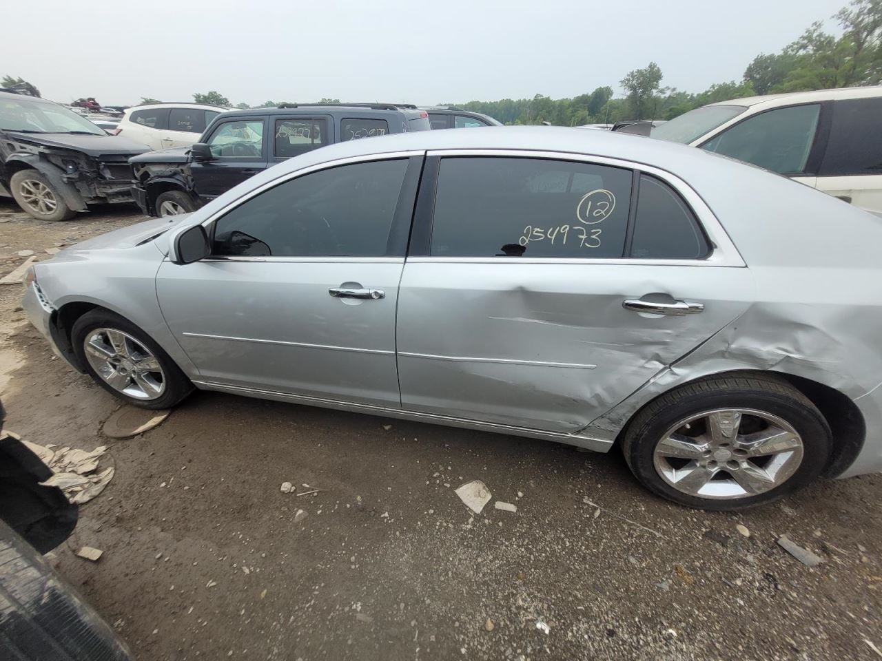 Audio Equipment Radio AM-FM-stereo-CD-MP3-USB Opt Uui Fits 09-12 MALIBU 1829953