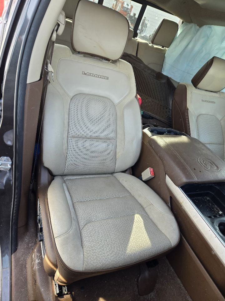 2019-2020 Dodge RAM 1500 CD Player fits New Style Trucks w/o Bench Seats