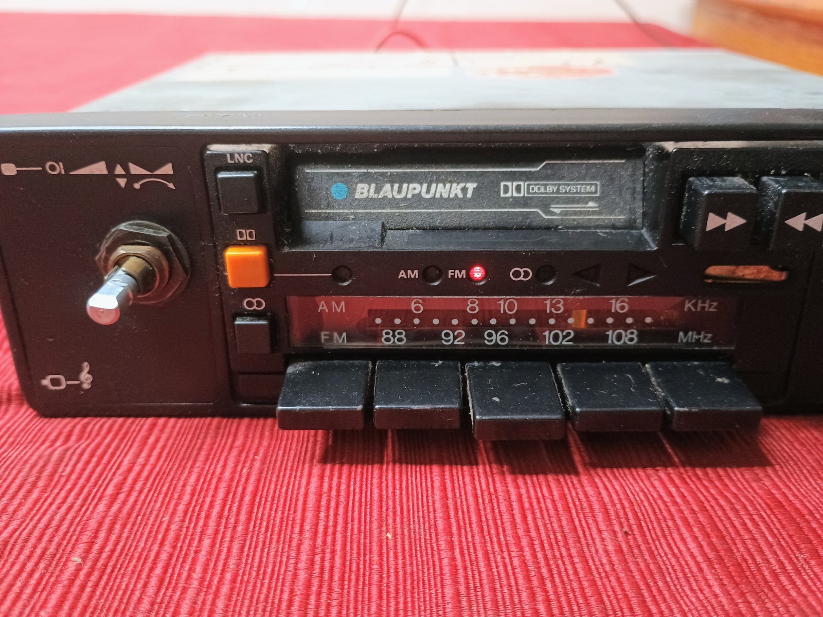 Vintage Blaupunkt Car Stereo Radio CR-2001 – Porsche 944, 924, 911SC, FOR PARTS