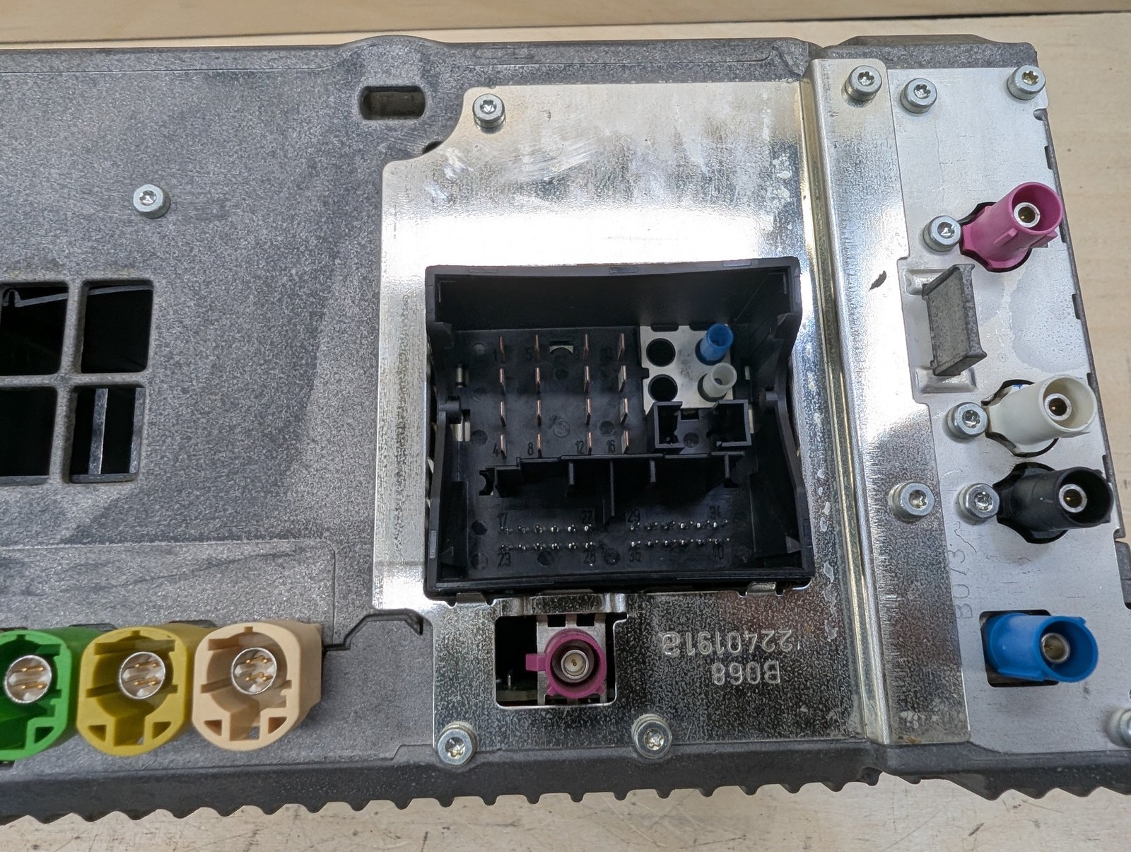 OEM BMW F15 F30 F32 F80 F82 Navigation NBT Headunit Radio CD Head Unit HW 2.1