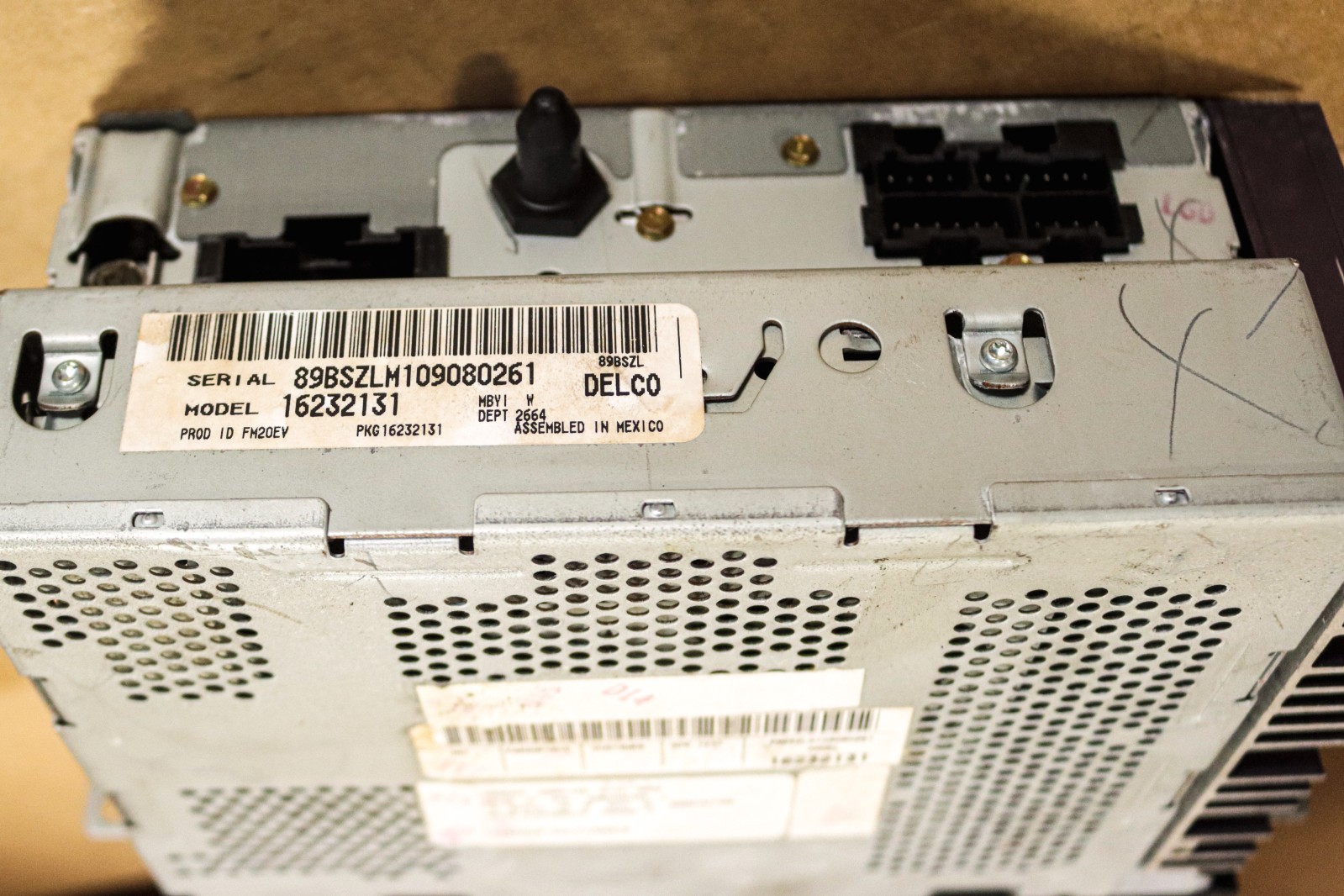 98-02 Chevy Camaro SS Z28 CD Player Radio OEM 16232131 *USED*