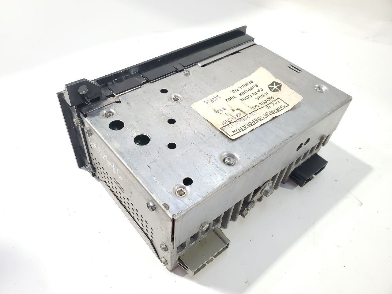 1984 1985 Dodge Ram Charger OEM Radio For Parts Not Working