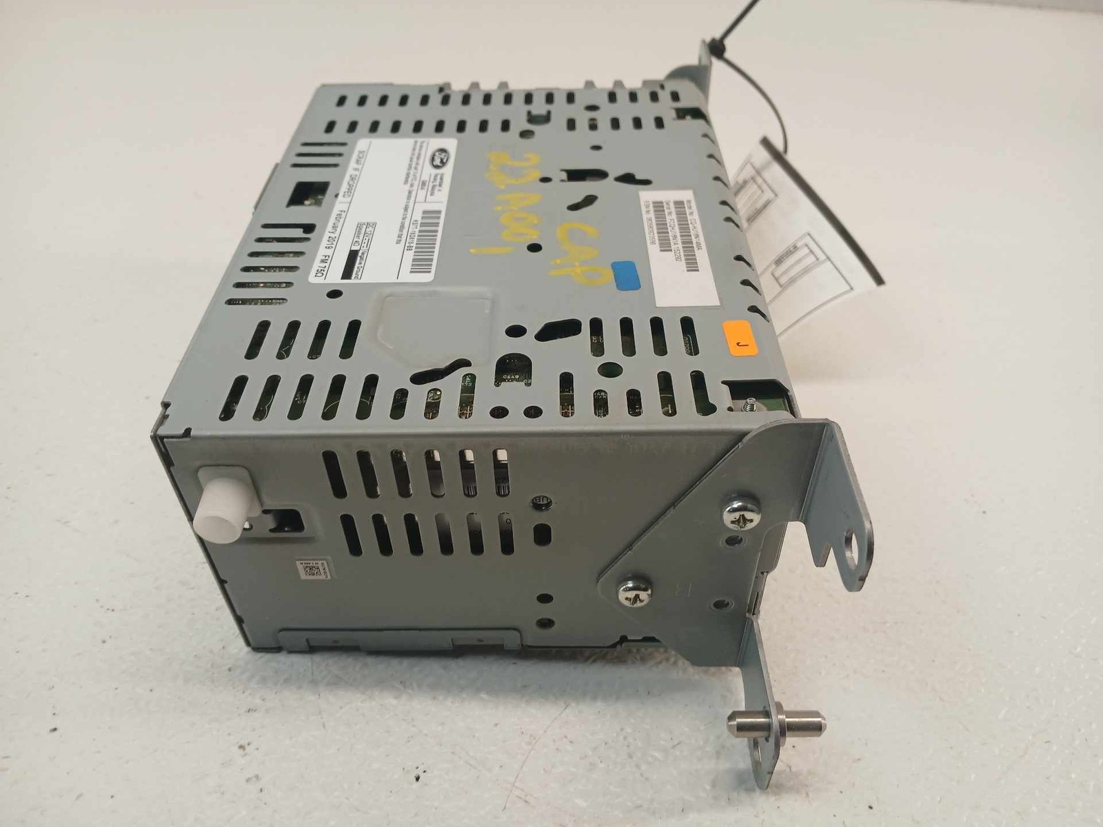 19 20 Ford Fusion Radio Receiver ID KS7T-18D818-YB **May Need Programming**