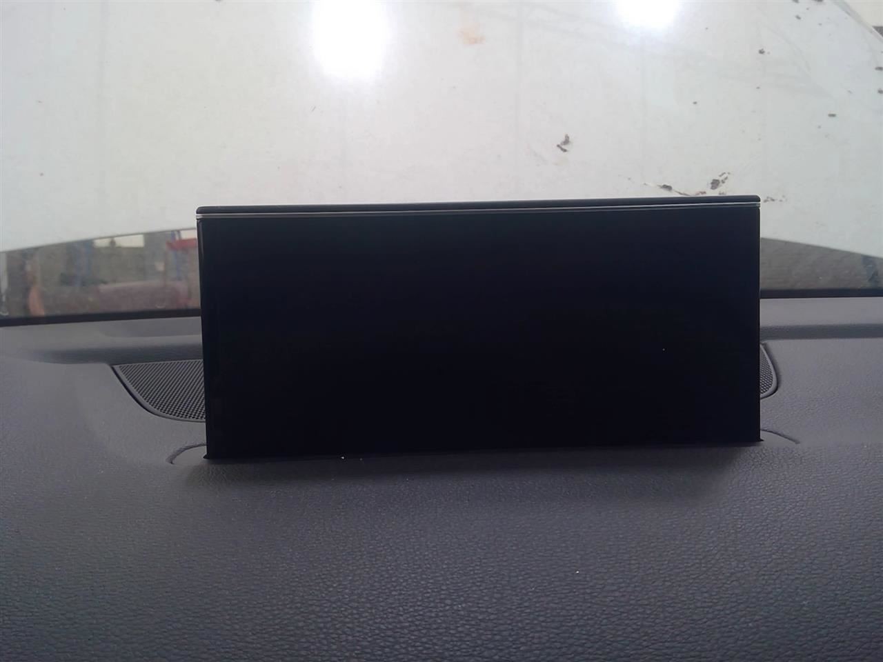 Info-GPS-TV Screen Display Dash Mounted Fits 17-19 AUDI Q7 6986635