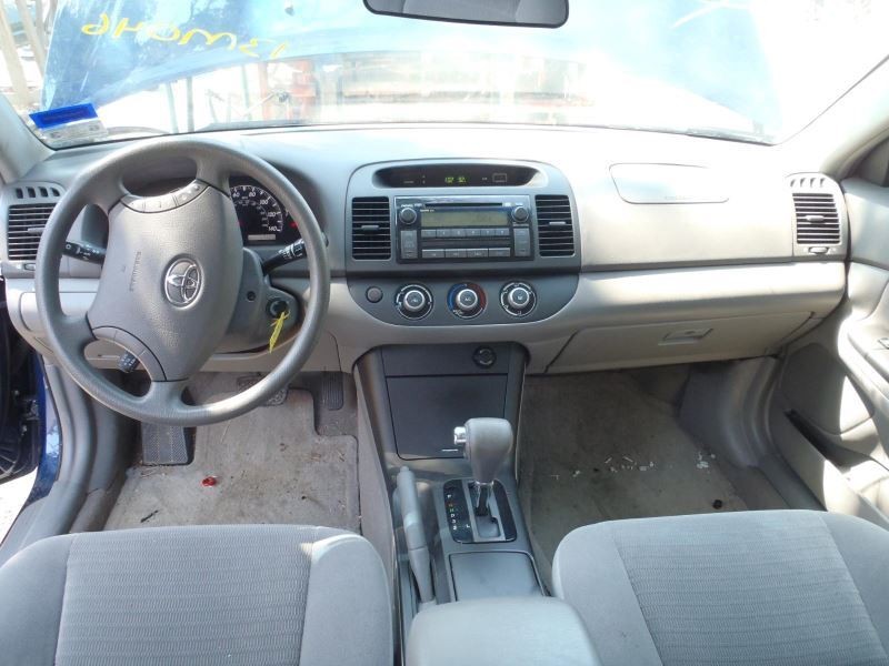 Radio AM-FM-CD ID 16860 86120-AA160 Fits 2005-2006 Toyota Camry LE 28008