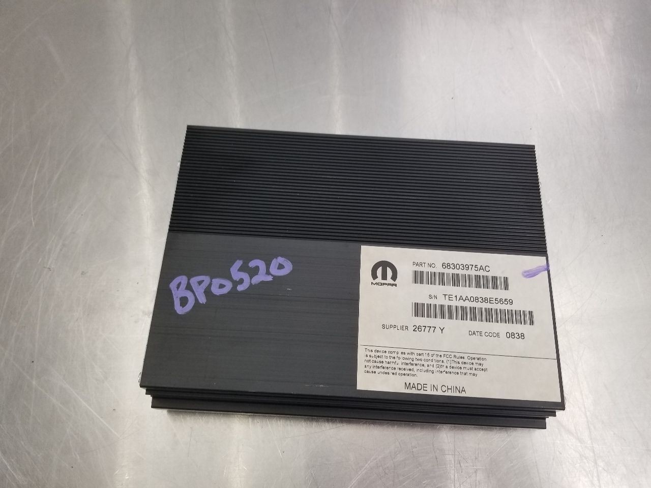18 2018 CHRYSLER 300 S RADIO AUDIO AMPLIFIER 276 WATT 68303975AC