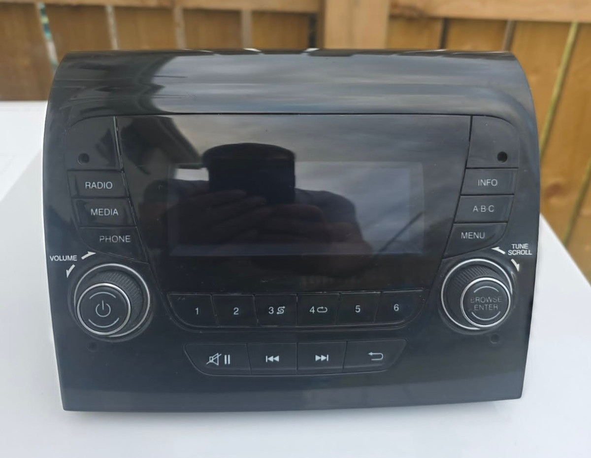 FIAT DUCATO RADIO Stereo Radio Head Unit FIAT 250 VP1 ROW Requires Code
