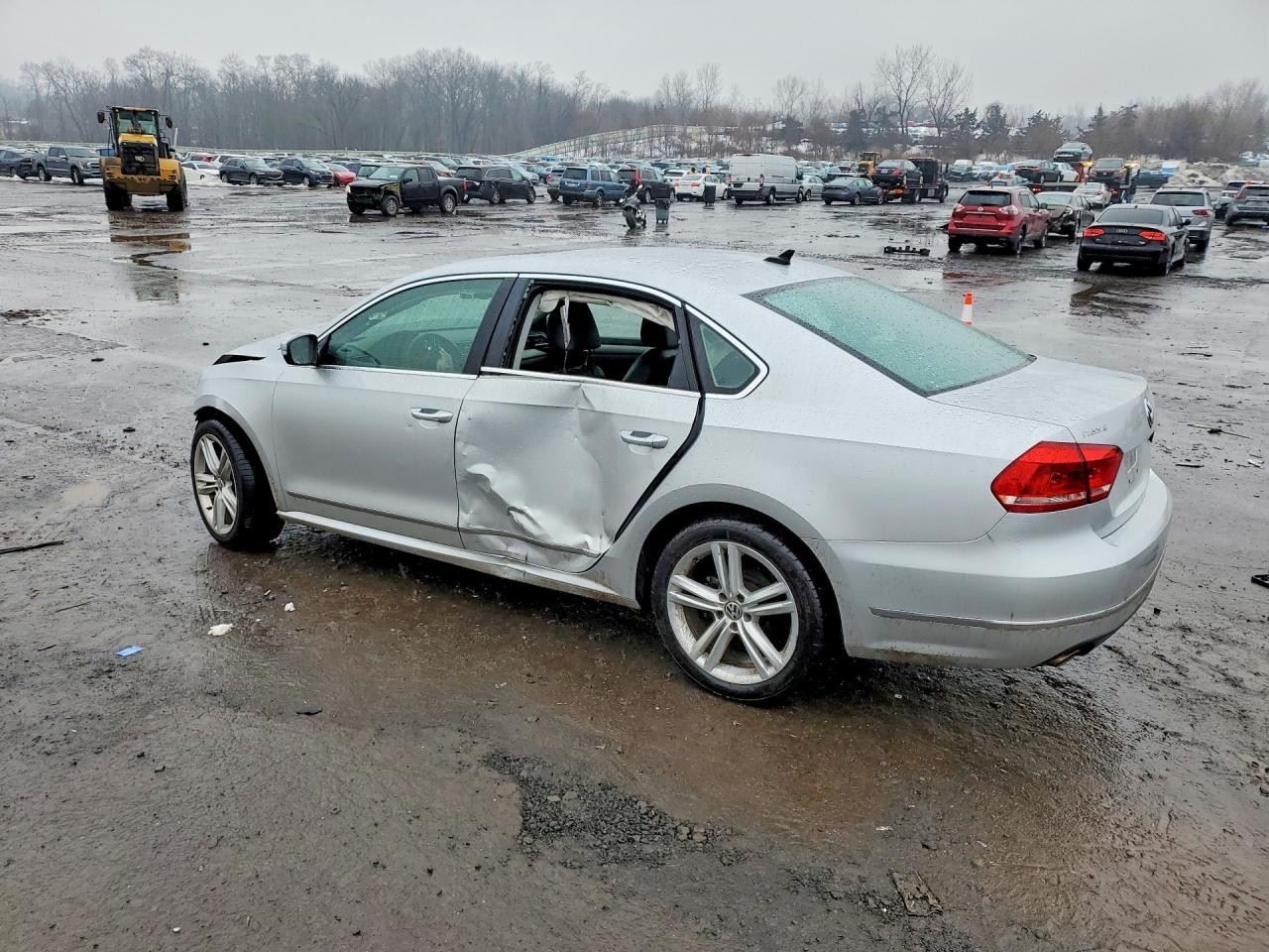 2012-2017 Volkswagen CC Radio With Navigation OEM 1512012