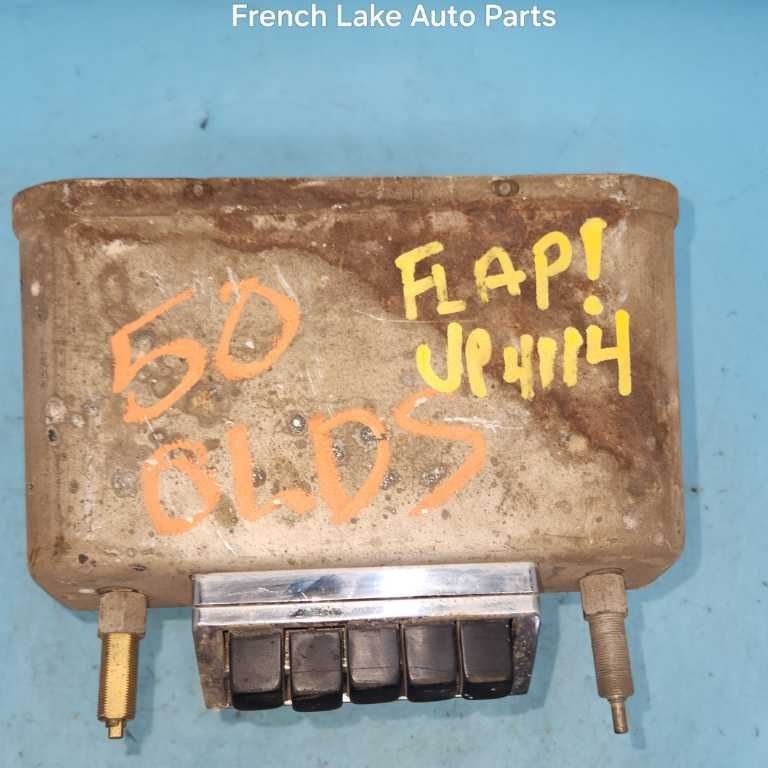 PARTS Radio 982543 Fits 1950 OLDSMOBILE Series 76 or 88 1245903