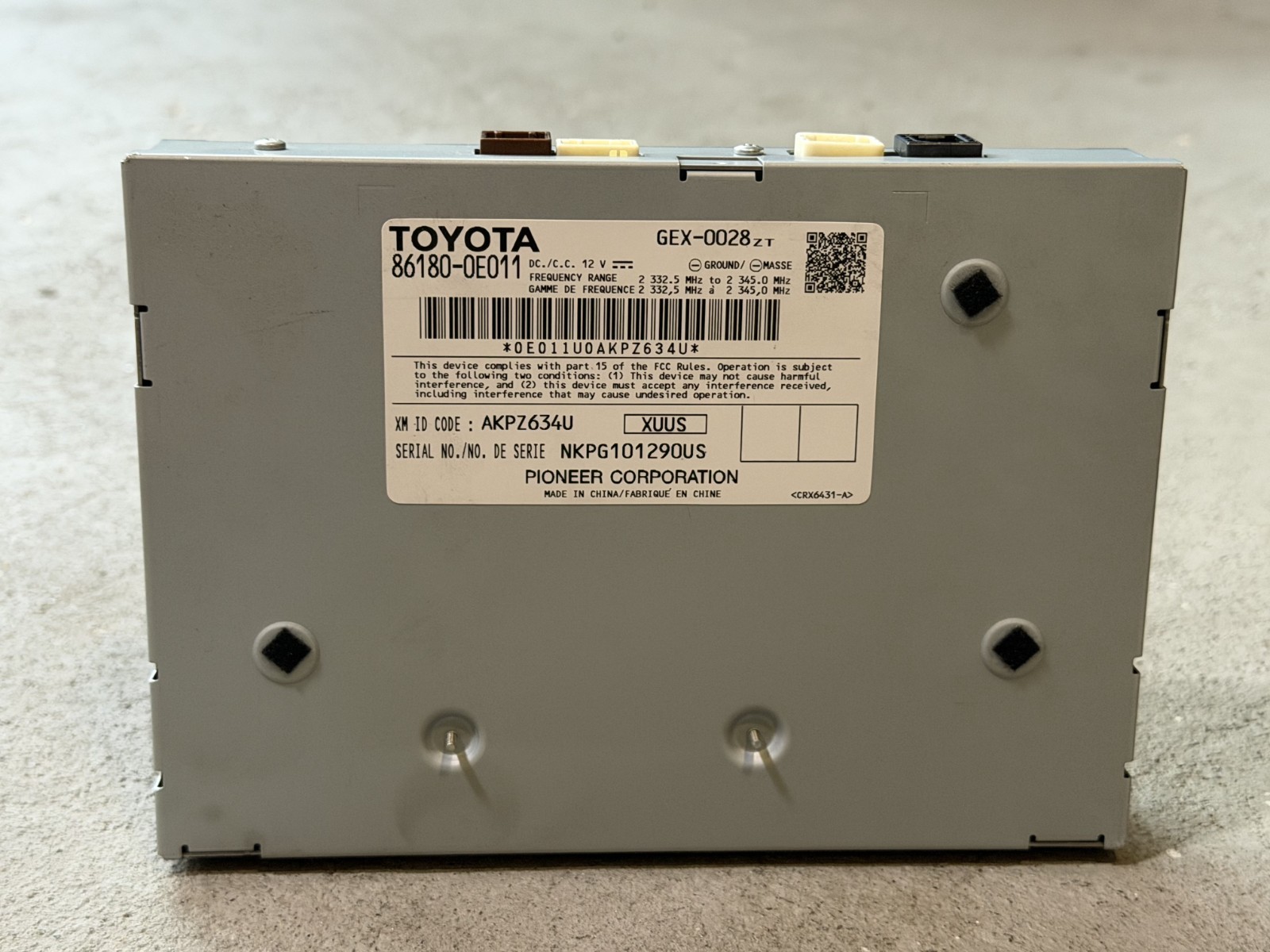 TOYOTA OEM CD DVD SATELLITE RECEIVER 86180-0E011 GEX-0028ZT PIONEER