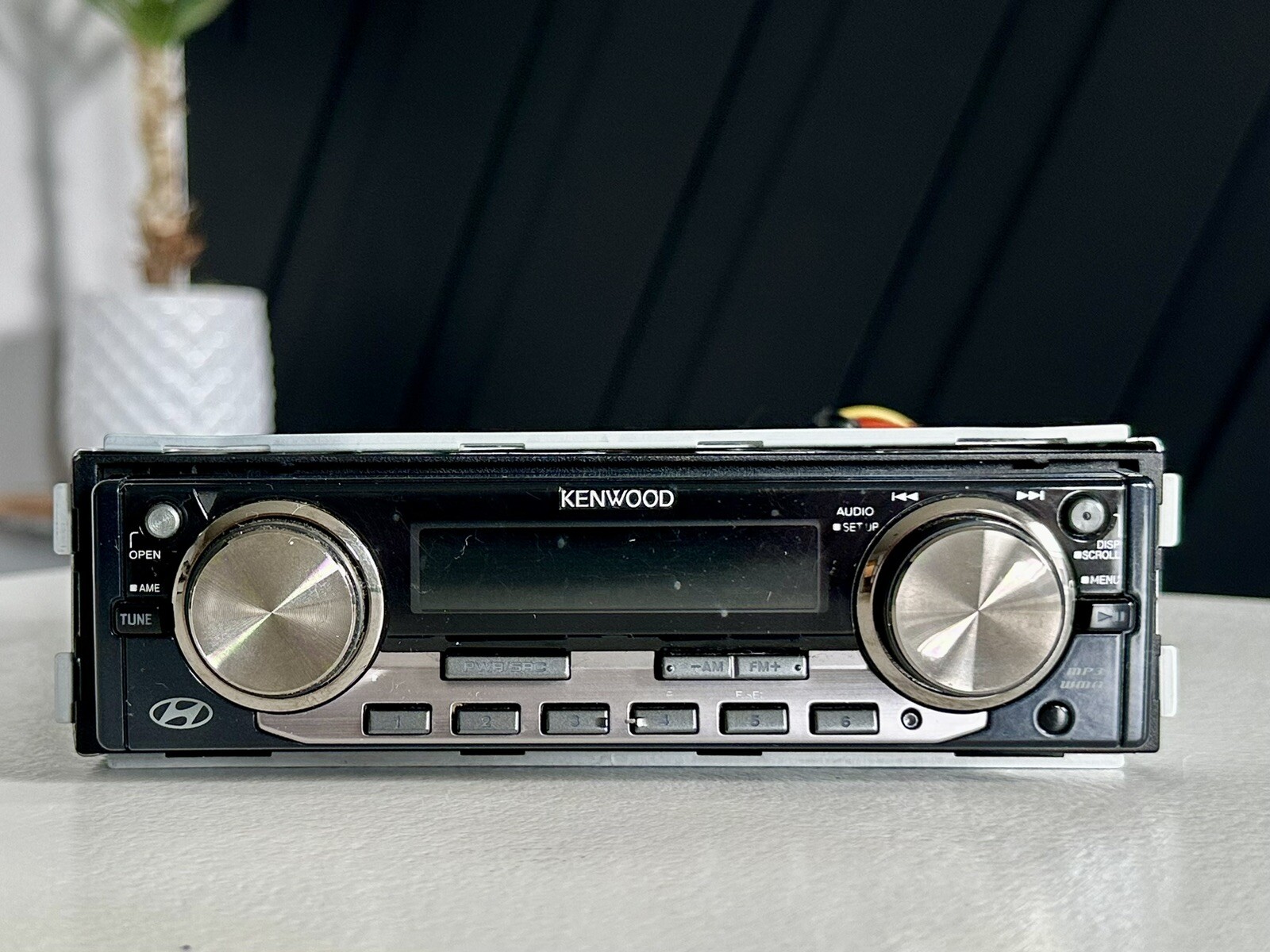 Kenwood 00271-06000 Radio CD Player fits 06-10 Hyundai Sonata