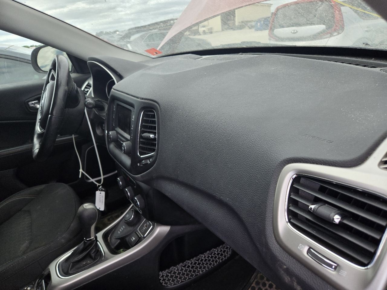 2017-2020 Jeep Compass Radio 5″ Display Screen and Receiver ID 68292817AJ