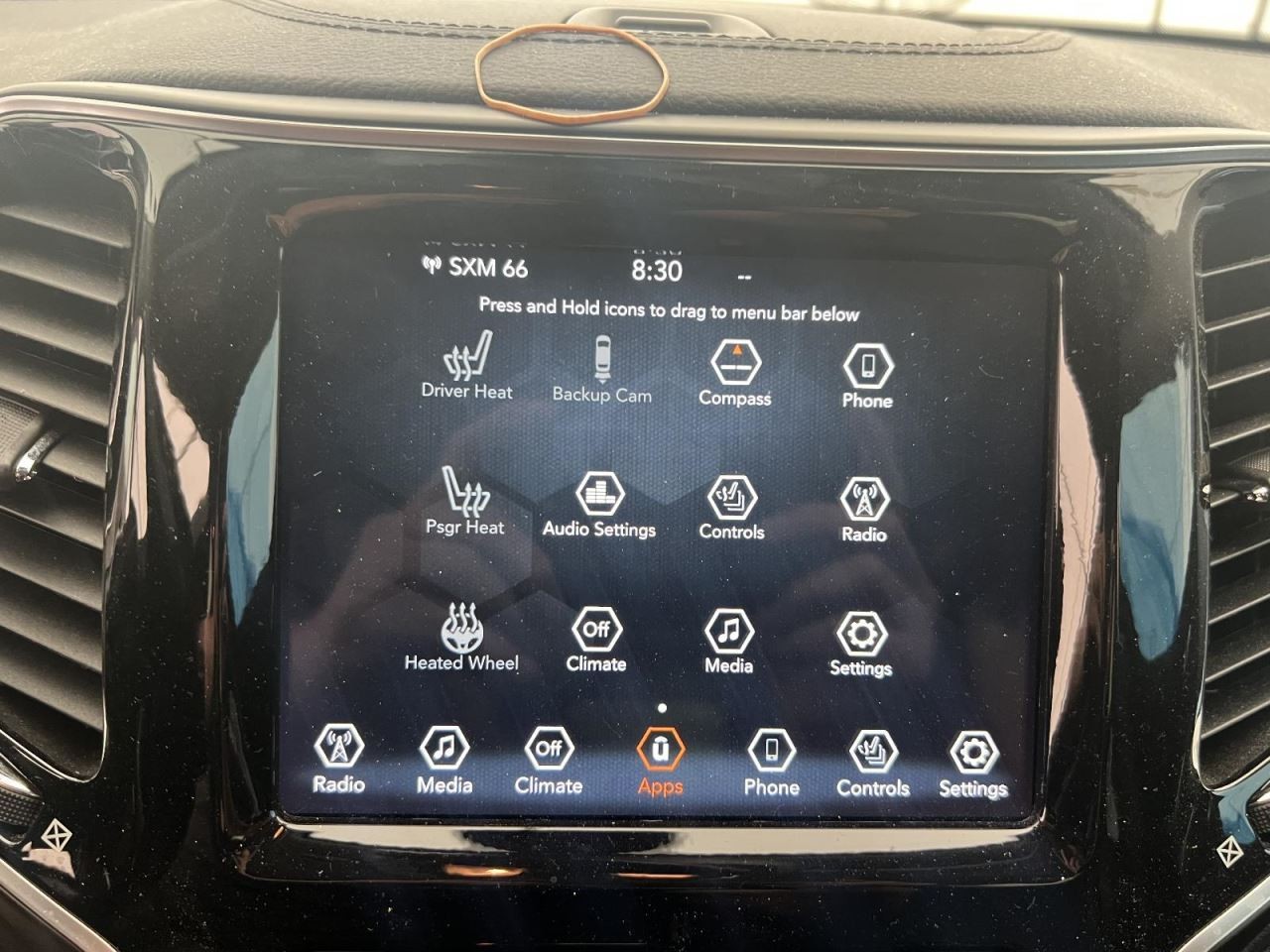 Audio Equipment Radio Display And Receiver 8.4″ Screen Fits 20 CHEROKEE 212109
