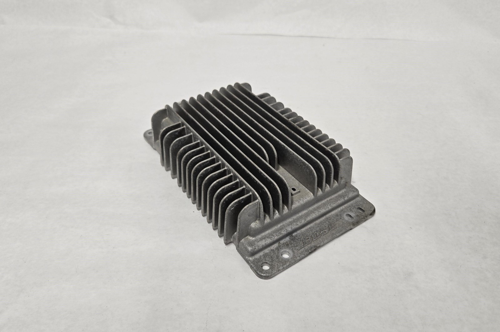 2003-06 GMC Yukon XL K1500 5.3L Radio Audio Stereo Amplifier Amp ID-15267752 OEM