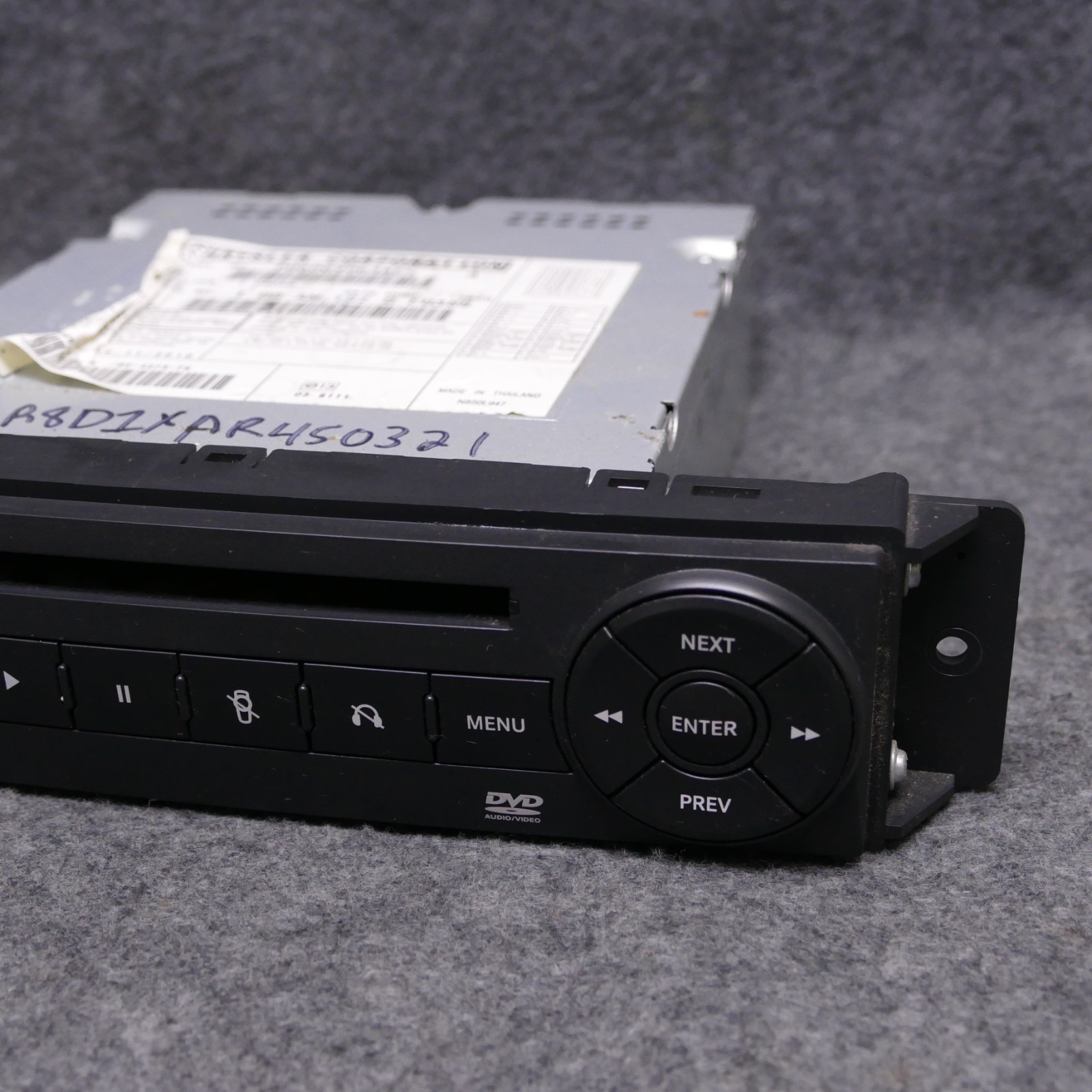 2008-2012 Chrysler Town & Country DVD Player Receiver Unit P05064063AE OEM 80650