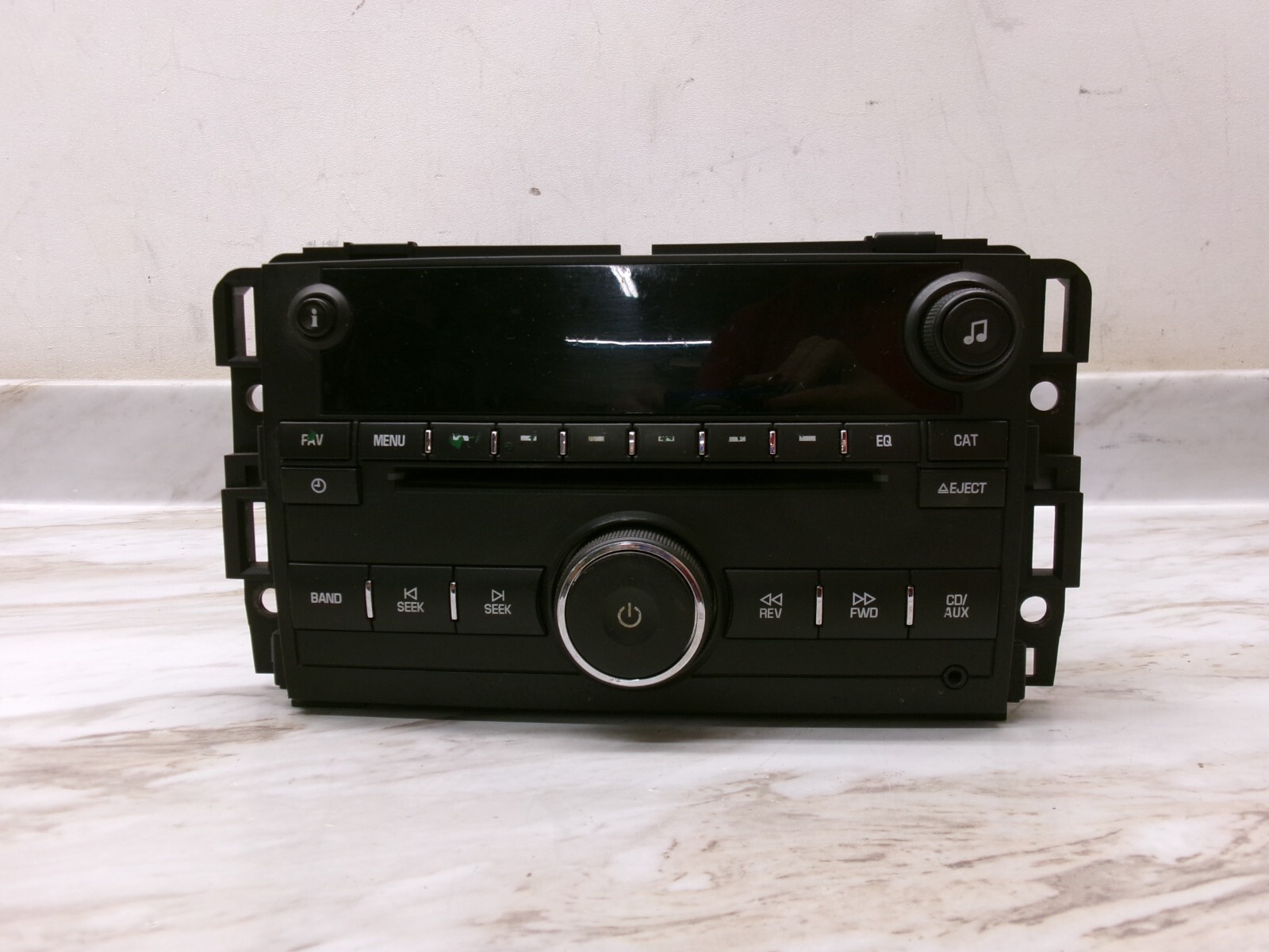 20934593 10 11 12 13 Express Tahoe Silverado AM FM Stereo Radio CD MP3 Player