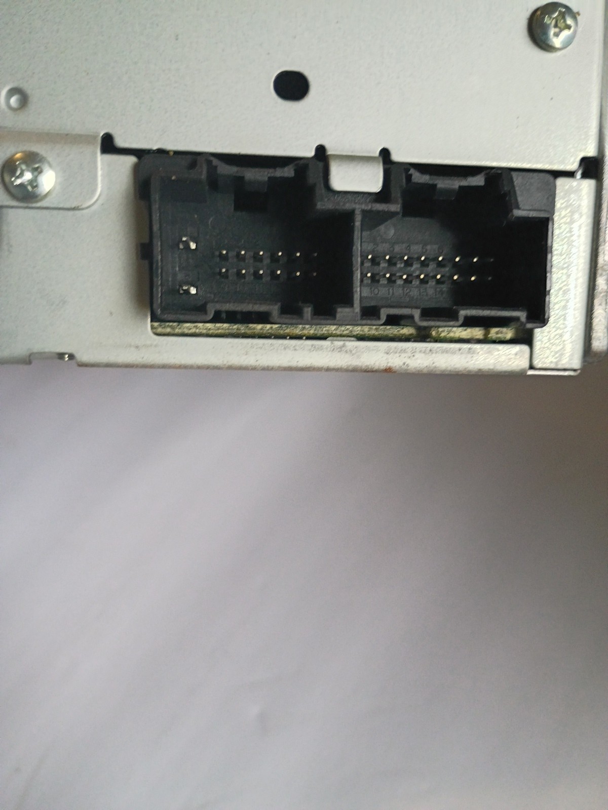 Audio Equipment Radio AM-FM-stereo-CD-MP3-USB Opt Uui Fits 09-12 MALIBU 1365436