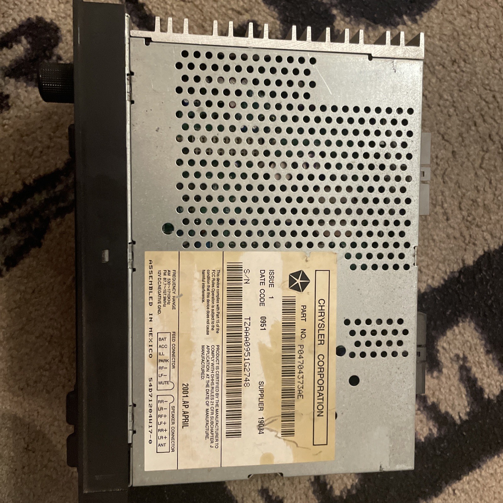 1984-2002 Chrysler Jeep Dodge Stereo Radio AM FM CD Equalizer PO4704373AE
