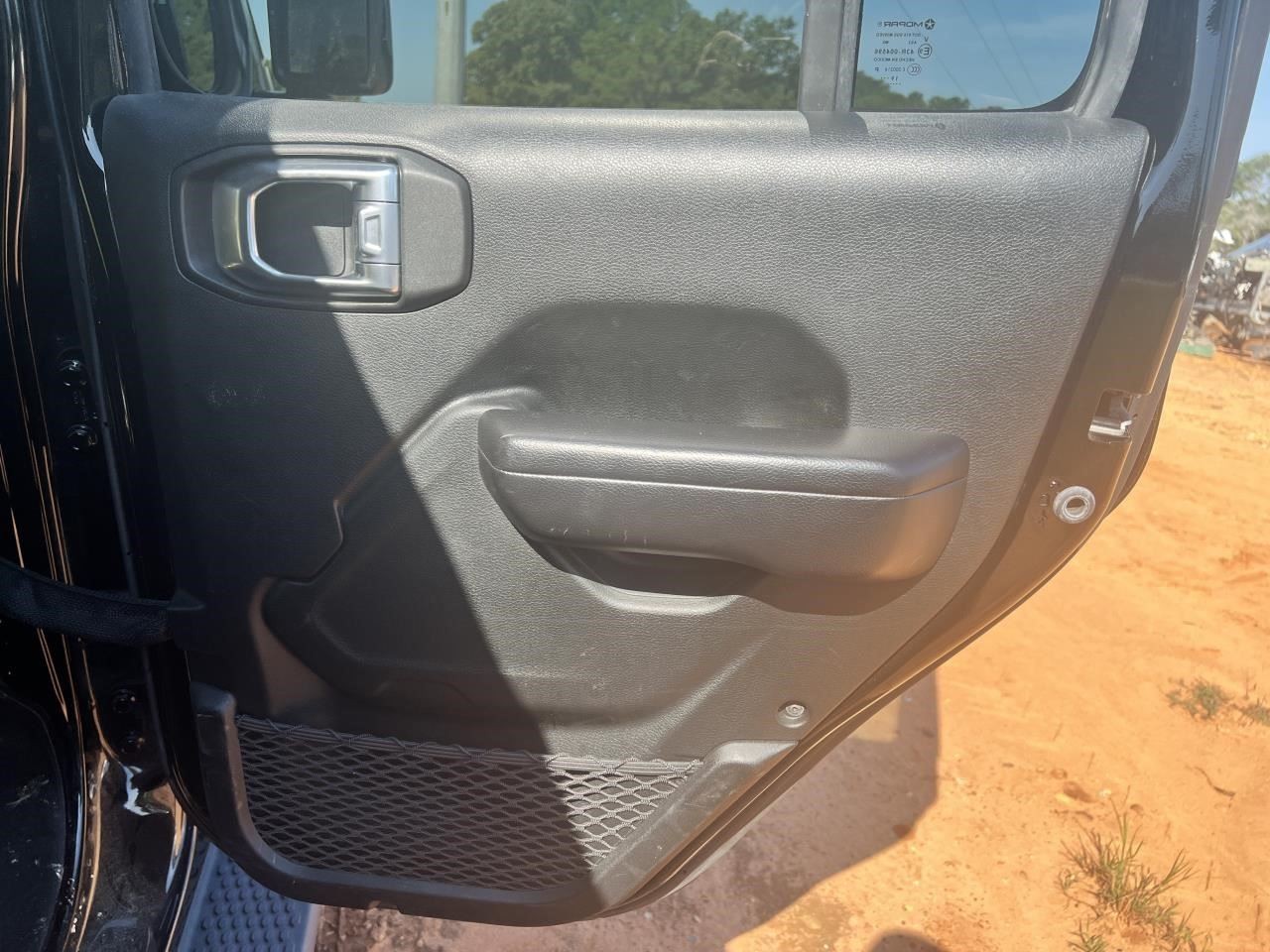 Audio Equipment Radio LHD Display And Receiver Fits 18-20 WRANGLER 104884241