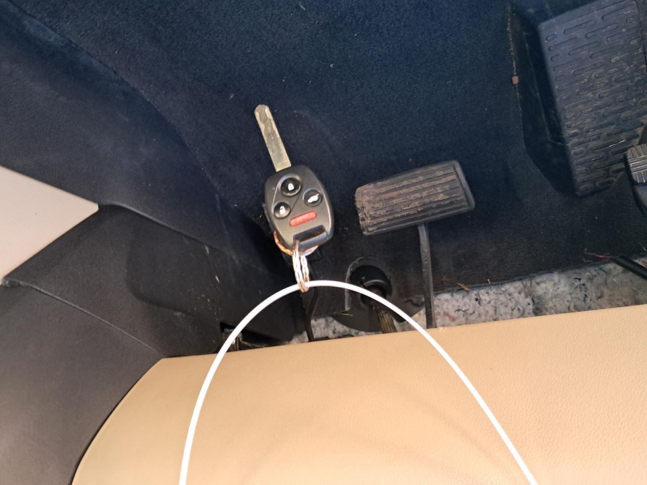Audio Equipment Radio Receiver AM-FM-6CD Touring Fits 09-10 PILOT 2952181