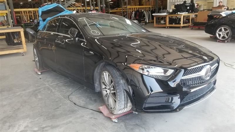 20 MERCEDES BENZ CLS450 AMG W257 CENTER CONSOLE CONTROLLER 2139005728