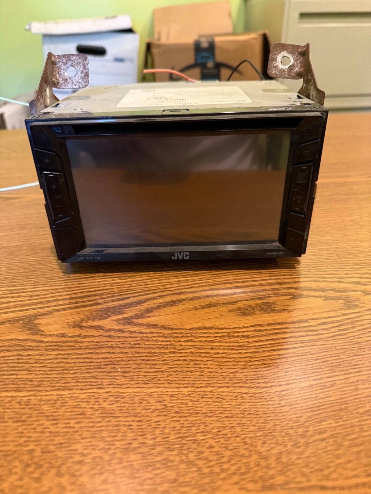 JVC 7″ Touch Screen Model: KW-V41BT Monitor with DVD Receiver. Serial: 060X3265