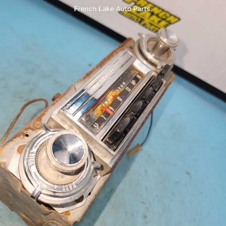 UNTESTED A/M Radio 7289313 Fits 1965 OLDSMOBILE 1242775