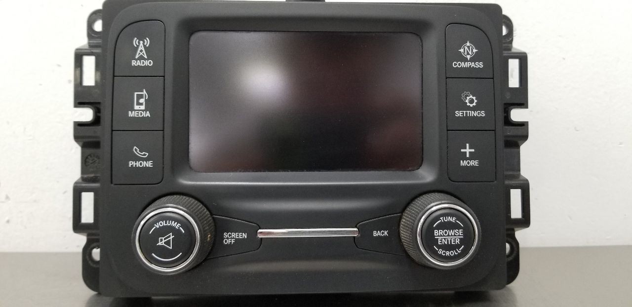 15 DODGE RAM 3500 RADIO AUDIO 5″ DISPLAY RECEIVER CONTROL PANEL 68228668AE