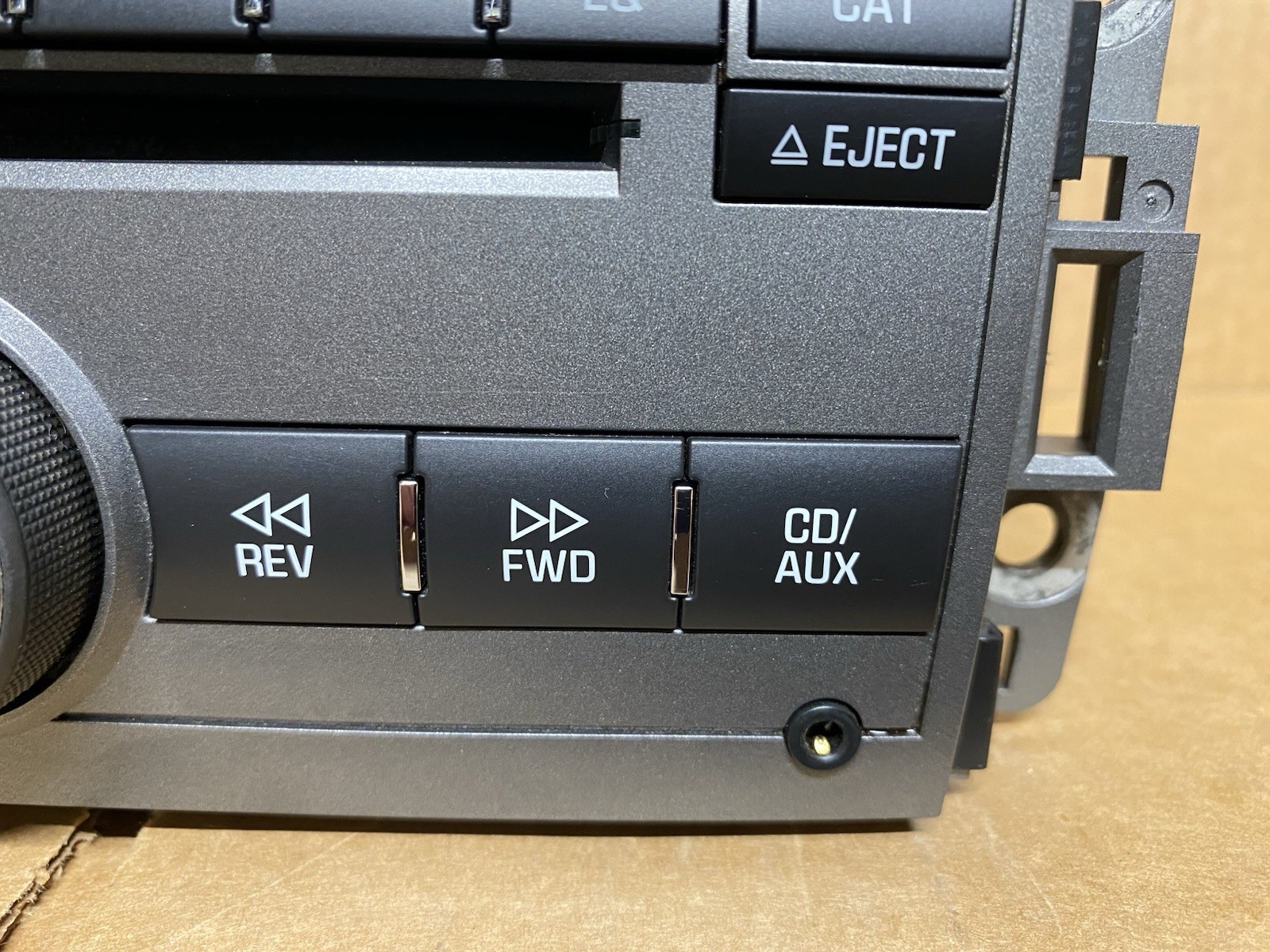 13-15 Chevy Captiva Sport AM-FM-CD-MP3-USB Radio Option Code UUi Tested OEM