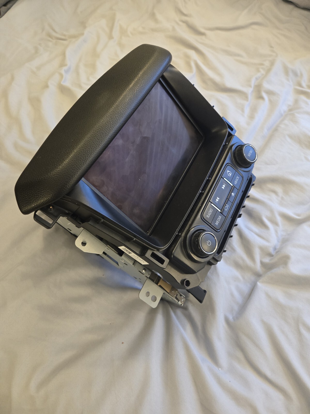 2015 Chevy Tahoe/Suburban Radio Stereo 8 inch With Storage Compartment OEM