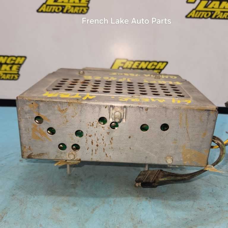 UNTESTED AM RADIO “C4MA-18805” Fits 1964 MERCURY 1239458