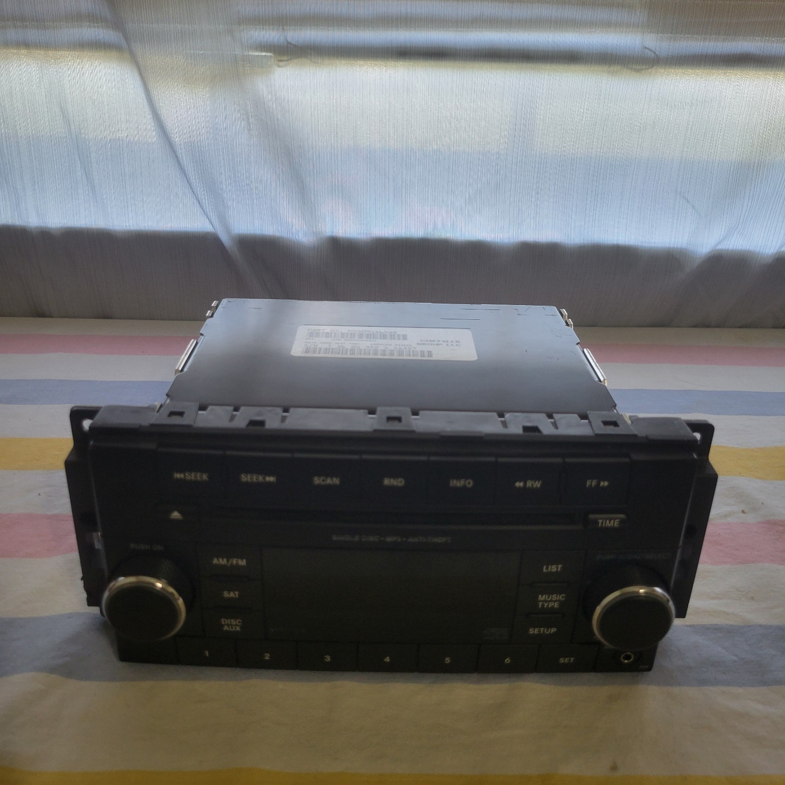 OEM Chrysler Dodge Jeep Ram AM/FM CD MP3 Sirius Radio P05091164AB