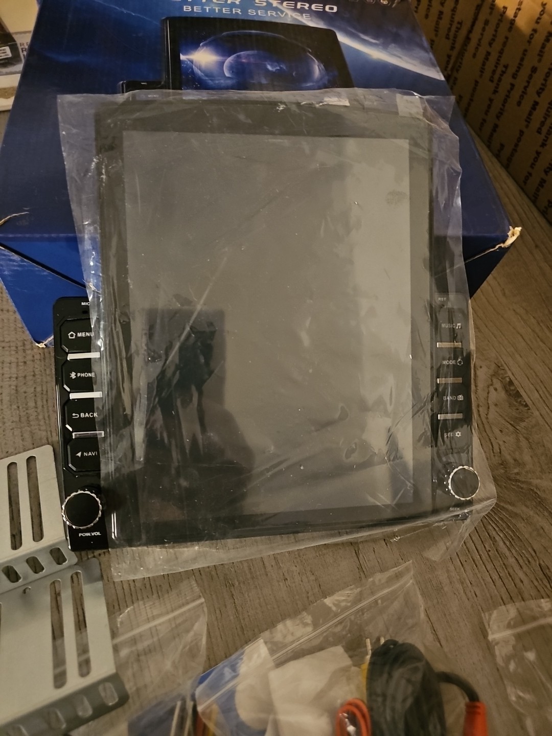 Nhopeew 10.1 in Touch Screen GPS Back Up Camera