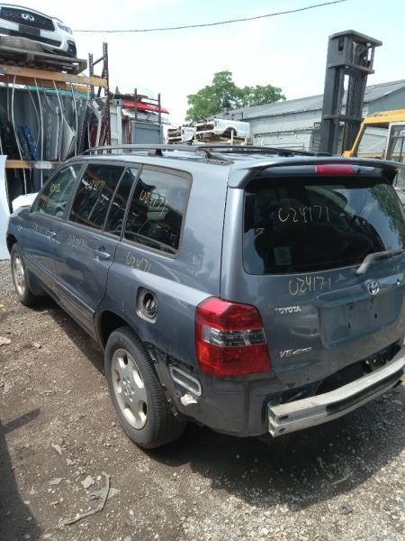 Audio Equipment Radio Amplifier Without 6 Disc CD Fits 04-05 HIGHLANDER 290052